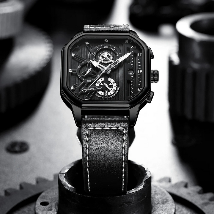 Grand Noir Quartz Watch
