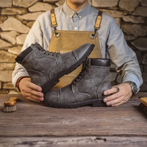 Marcin Boots