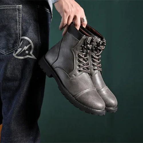 Marcin Boots