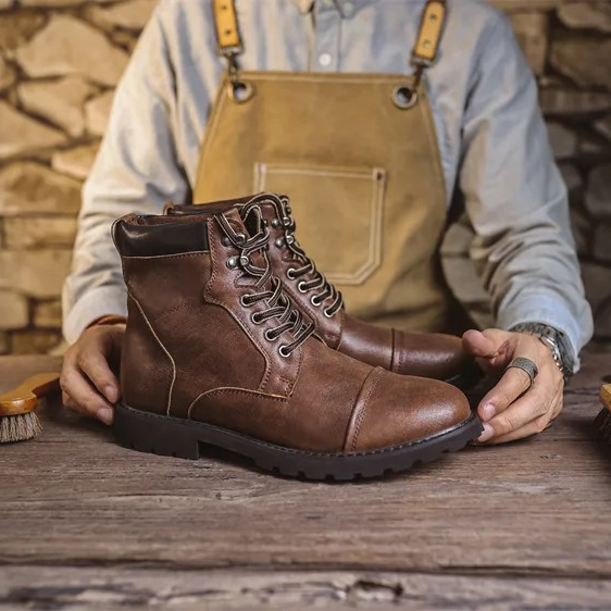 Marcin Boots
