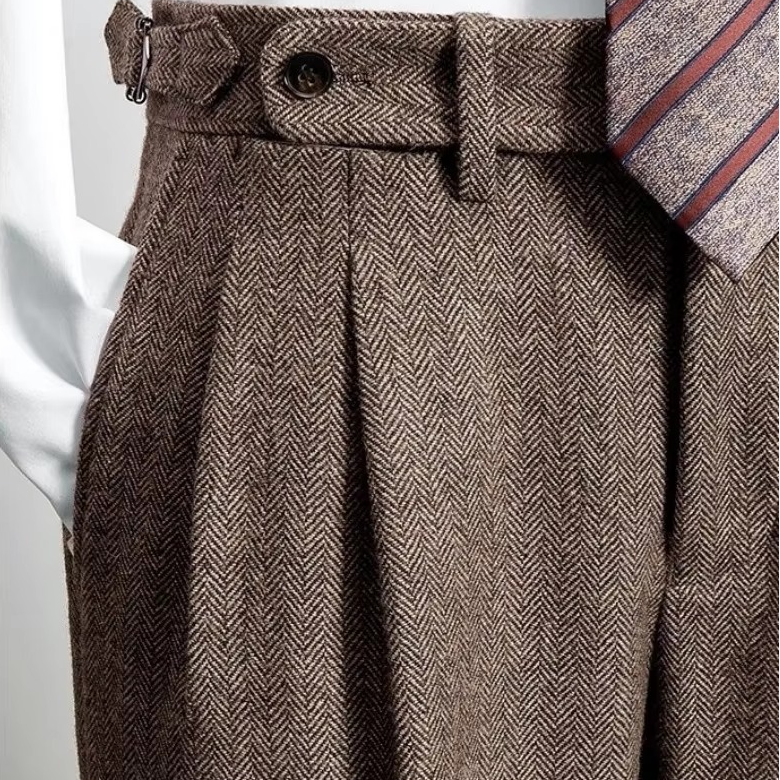 Montrose Pleated Trousers