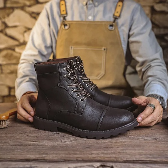 Marcin Boots